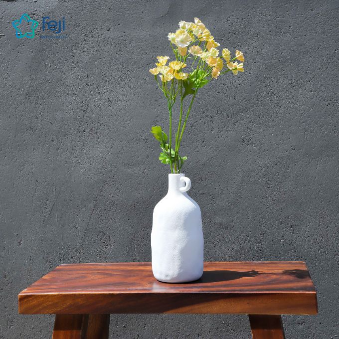 Bottle Type Flower Vase