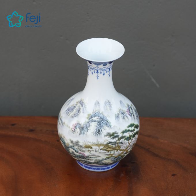 Chinese Porcelain Vase