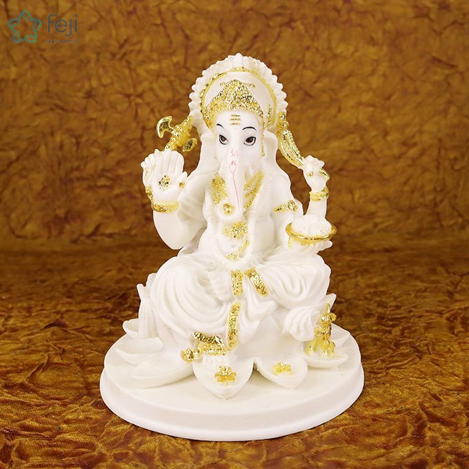 Ganesha Statue